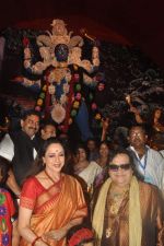 Hema Malini, Bappi Lahiri at Shree Kali durga puja in Mumbai on 1st Nov 2013